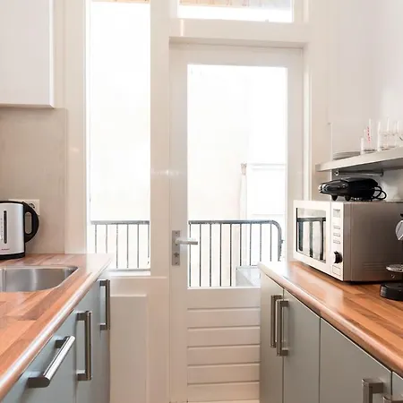 Fancy Delicate Maisonette *